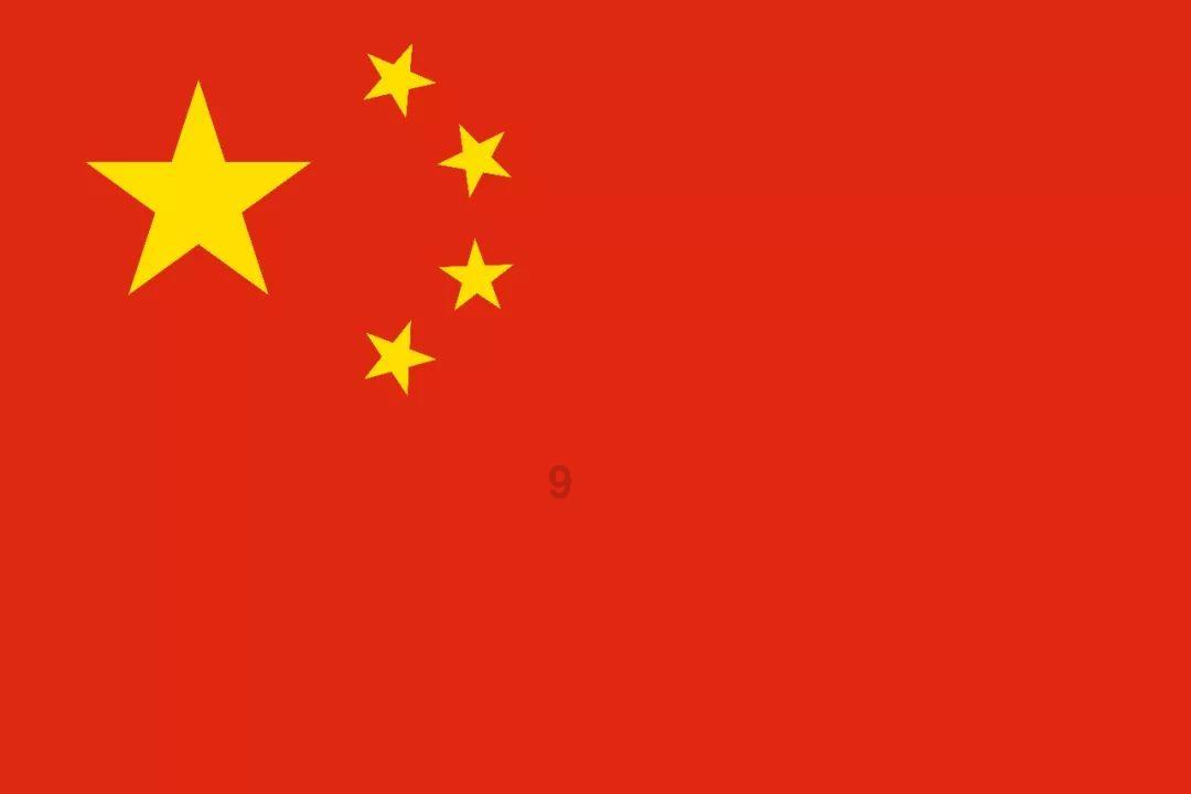 女子摆摊卖煎饼,25元一个可免费添加任何配料,你觉得她亏了吗?